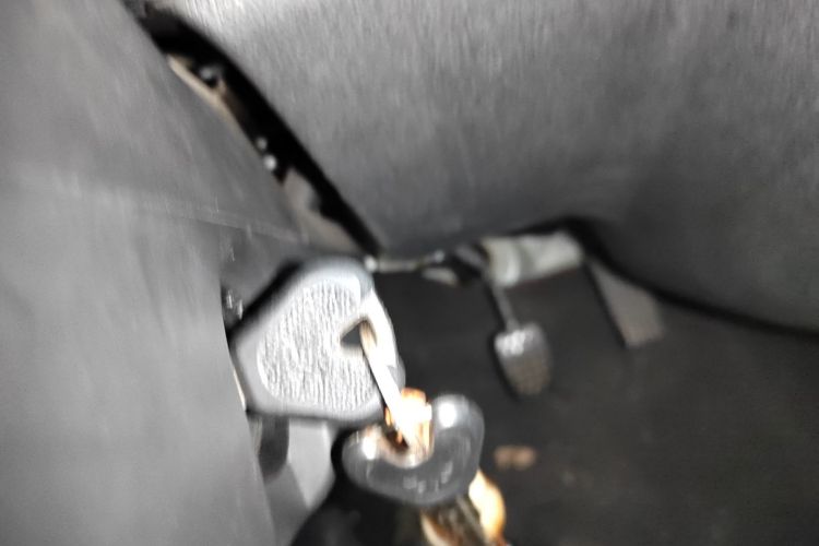 五菱汽车 五菱之光 2020款 1.2L 实用型 国VI LSI中控内饰7001