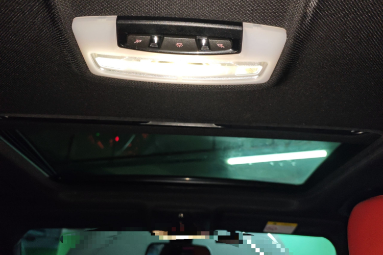 宝马3系 2019款 320i M运动套装局部细节22