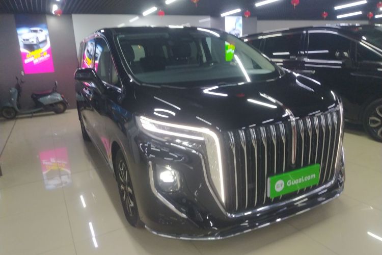 红旗HQ9 2023款 2.0T 智联旗享版车身外观3