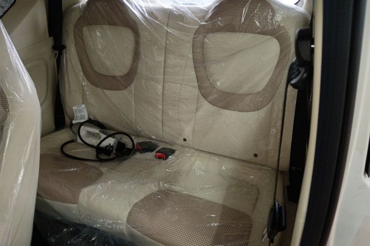 五菱汽车 宏光MINIEV 2024款 第三代 215km 青春版中控内饰21