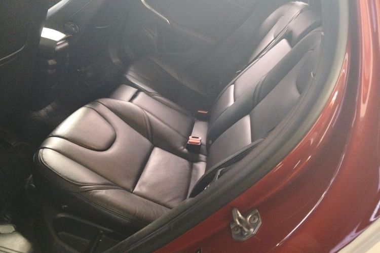 沃尔沃V40 2019款 T3 智雅版中控内饰21