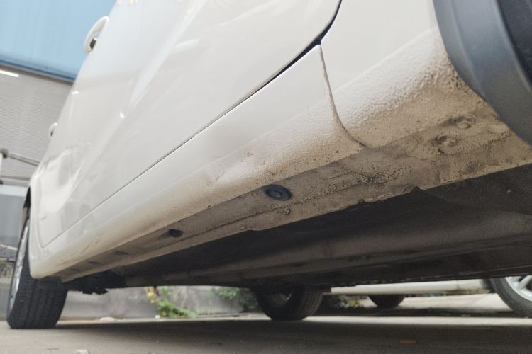 起亚K3 2013款 1.6L 自动GL局部细节9001