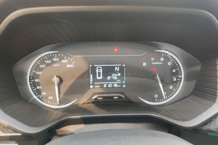 五菱汽车 五菱星辰 2021款 1.5T 手动星悦版中控内饰14