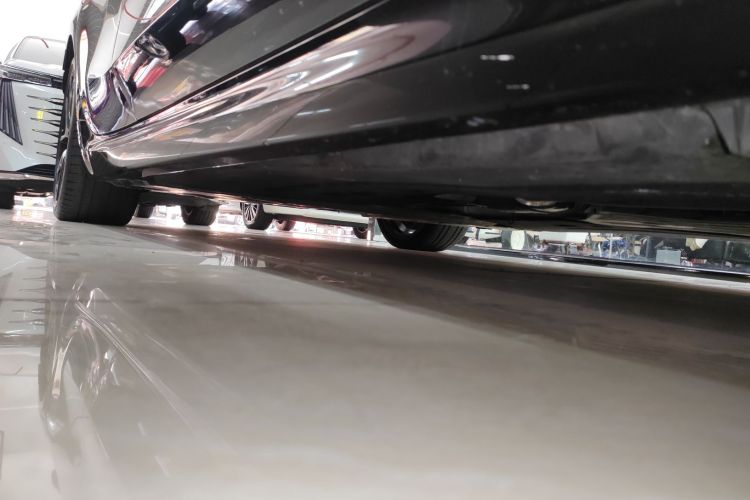 宝马8系 2022款 840i 四门轿跑车 M运动套装局部细节9001