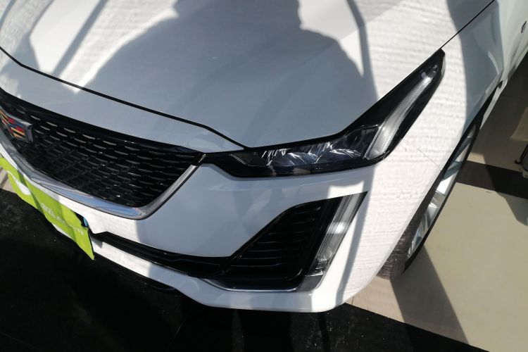 凯迪拉克CT5 2020款 28T 时尚型局部细节36