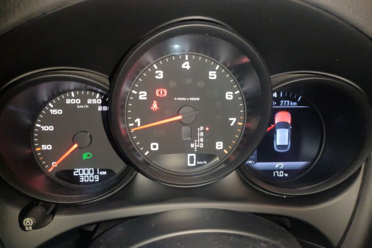 保时捷 2021款 Macan 2.0T中控内饰14