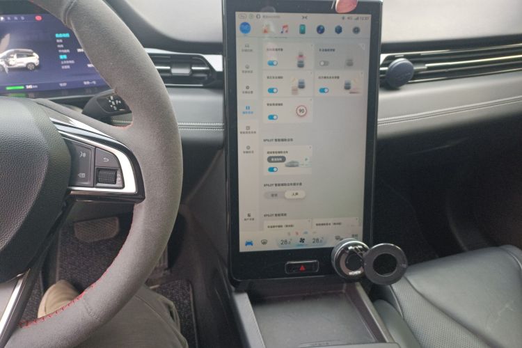 小鹏G3 2019款 尊享版中控内饰16