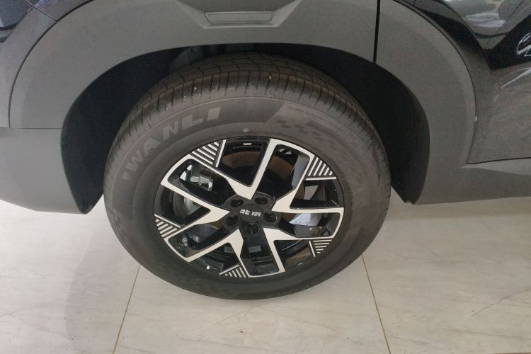 北京BJ30 2024款 1.5T 轻野Pro版车身外观6008