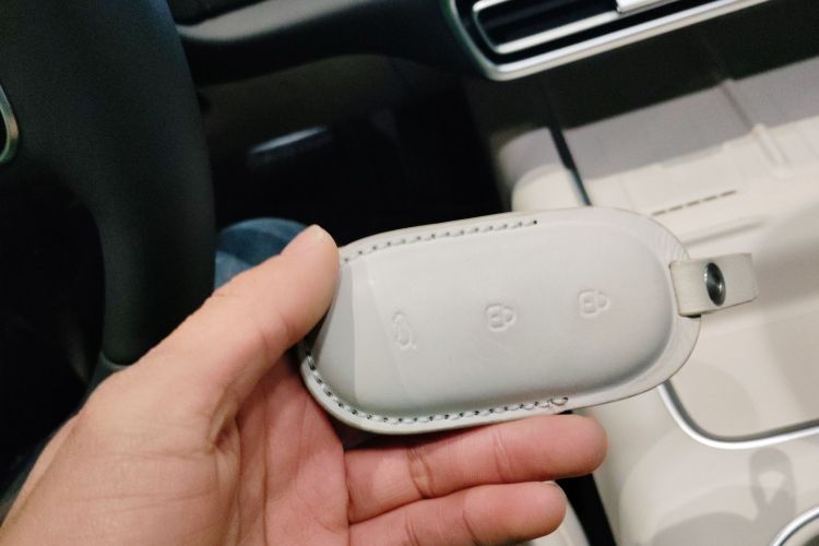 理想汽车 理想L6 2024款 Max中控内饰7001