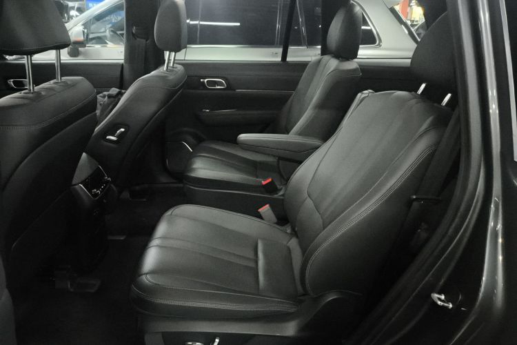 理想汽车 理想ONE 2020款 增程6座版中控内饰21