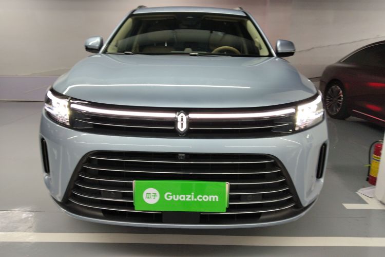 鸿蒙智行 问界M7 2024款 1.5T 四驱Plus版 5座车身外观2