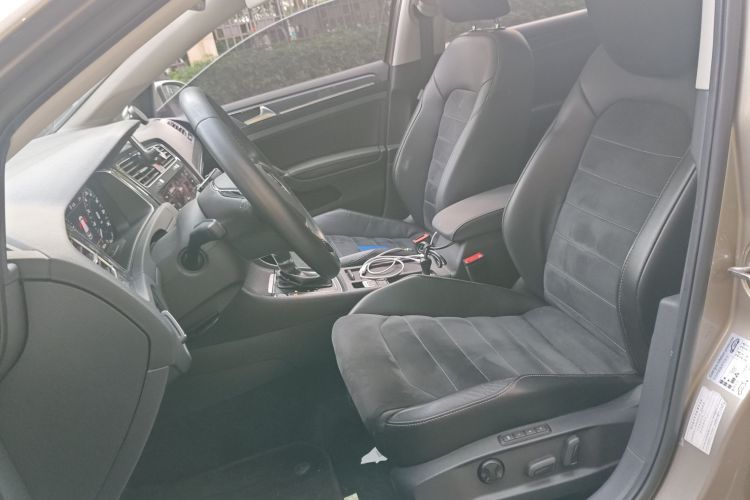 大众 高尔夫 2018款 280TSI 自动旗舰型局部细节19