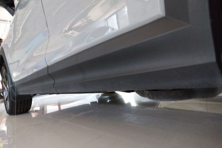 领克06 EM-P 2022款 PHEV 84KM续航版 Pro局部细节9002