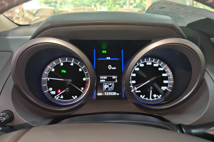 丰田 普拉多 2016款 3.5L 自动TX-L NAVI局部细节14