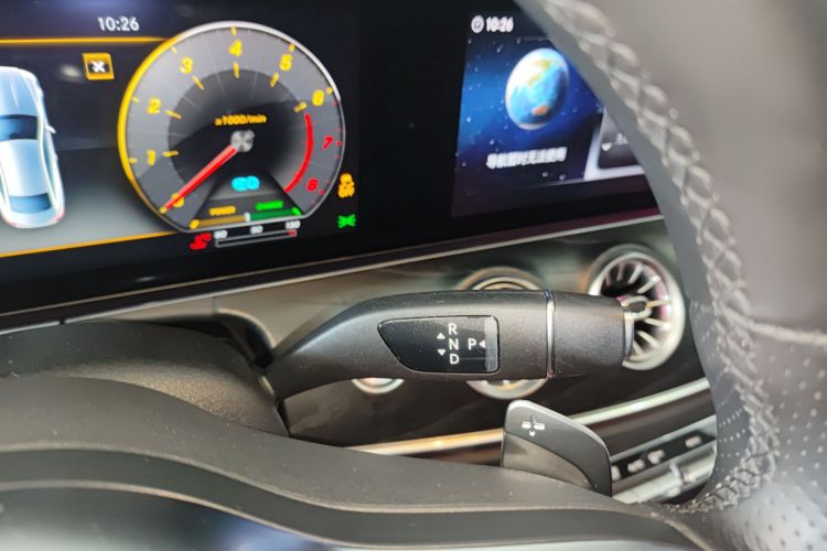 奔驰E级(进口) 2020款 E 260 轿跑车局部细节18