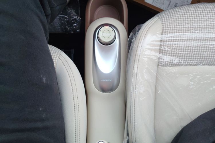 五菱汽车 宏光MINIEV 2025款 四门版 进阶款局部细节18