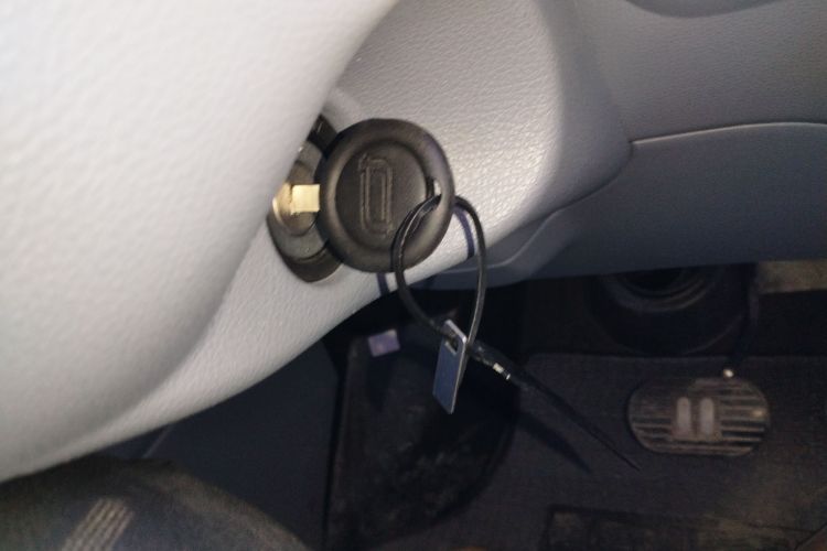 奔腾小马 2025款 222km 灵动马中控内饰11