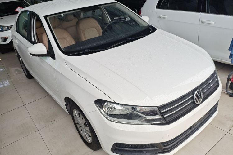 大众 桑塔纳 2016款 1.6L 自动风尚版车身外观3