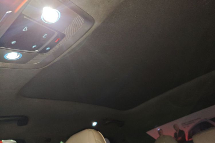 比亚迪 汉 2024款 EV 荣耀版 610KM四驱天神之眼智驾型中控内饰22