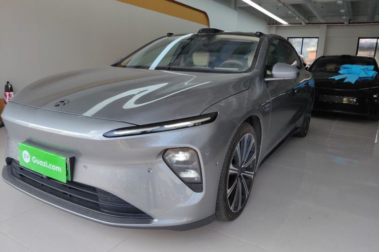 蔚来ET7 2024款 100kWh 行政签名版车身外观1