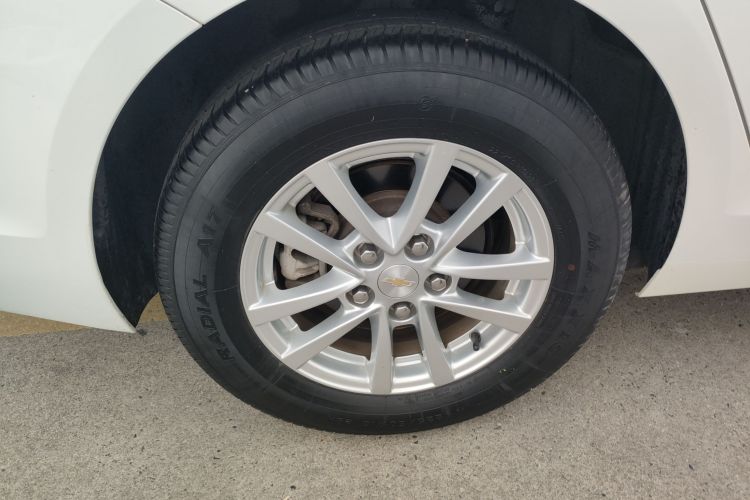 雪佛兰 迈锐宝 2018款 530T 自动风尚版车身外观6008