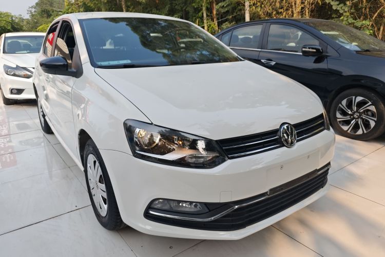 大众 Polo 2014款 1.4L 手动风尚版车身外观3