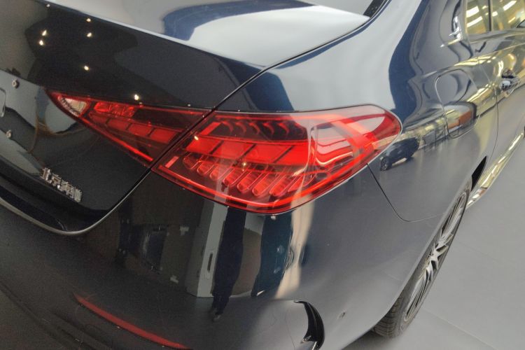 奔驰C级 2022款 改款 C 260 L 运动版车身外观6006