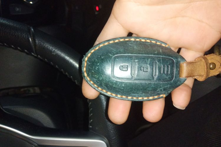 日产 奇骏 2020款 2.0L XL Premium CVT 2WD智联尊享版中控内饰11