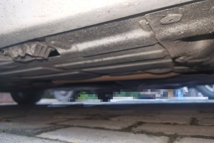 宝马3系 2019款 320i M运动曜夜版局部细节9001