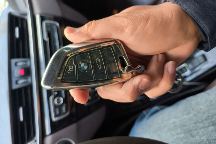 宝马X1 2016款 sDrive20Li 豪华型中控内饰11