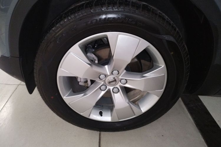 沃尔沃XC40 2020款 T3 智行时尚版车身外观6007