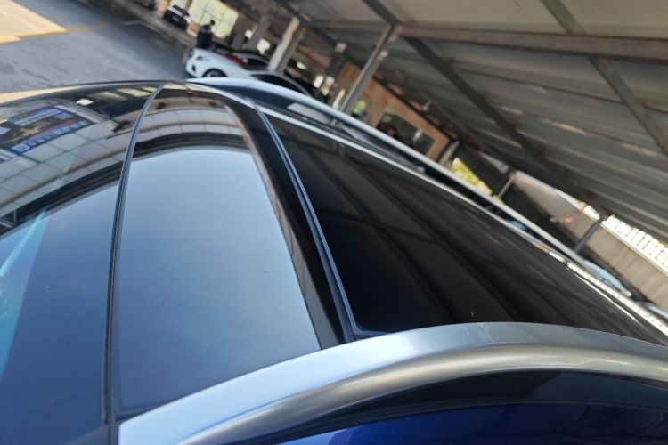 奔驰GLB 2022款 改款二 GLB 200 时尚型车身外观57