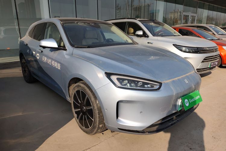 鸿蒙智行 问界M5 2022款 纯电四驱性能版车身外观6002