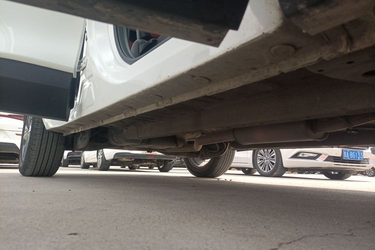 北京汽车 魔方 2022款 1.5T DCT铂金版局部细节9001