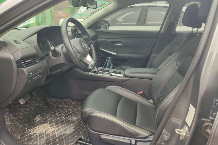 日产 轩逸 2020款 1.6L XL CVT悦享版中控内饰19