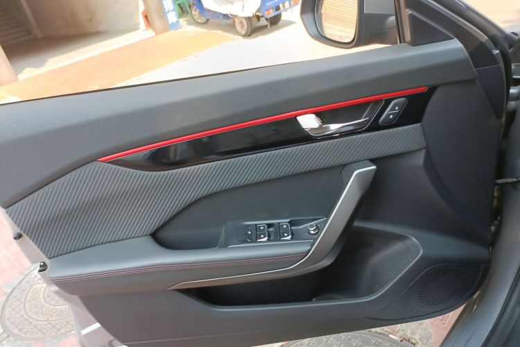 东风风神 奕炫 2021款 230T 自动荣耀版中控内饰47