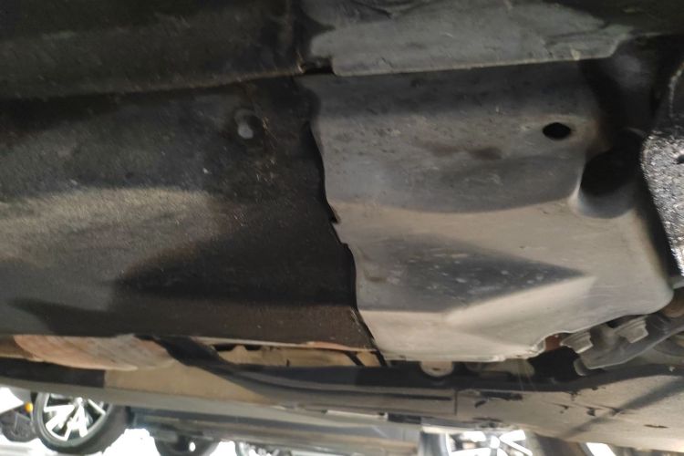 奥迪Q5L 2018款 45 TFSI 尊享时尚型 国V局部细节9001