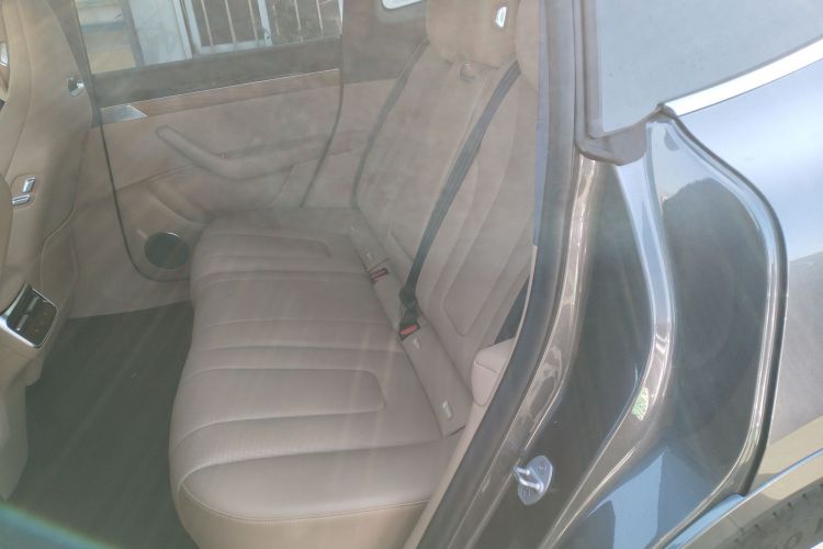 鸿蒙智行 智界R7 2024款 纯电 736km UItra中控内饰7004