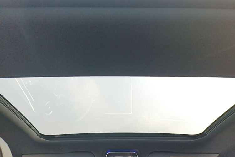 奔驰EQE 2025款 500 4MATIC 先锋版局部细节22