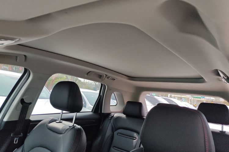 广汽传祺 传祺GS4 PLUS 2021款 390T 自动星云版局部细节22