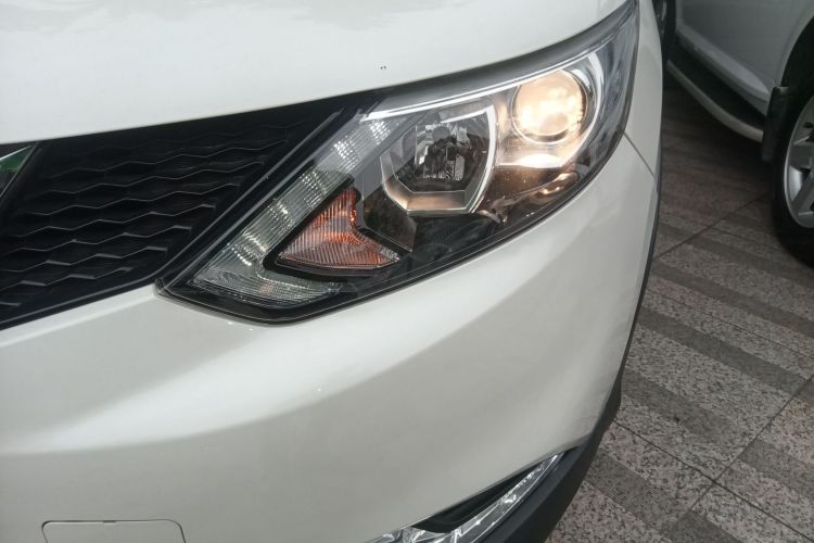 日产 逍客 2017款 2.0L CVT豪华版 国V局部细节36