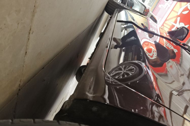 别克GL8 2020款 ES陆尊 653T 舒适型机舱底盘30