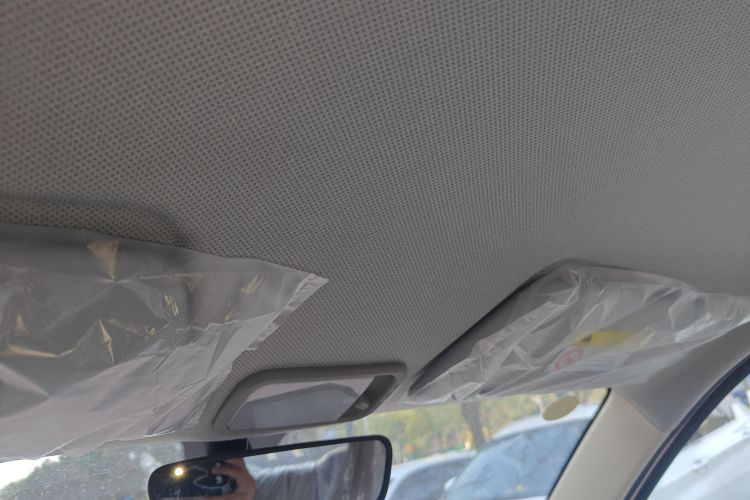 五菱汽车 宏光MINIEV 2024款 第三代 215km 青春版中控内饰22