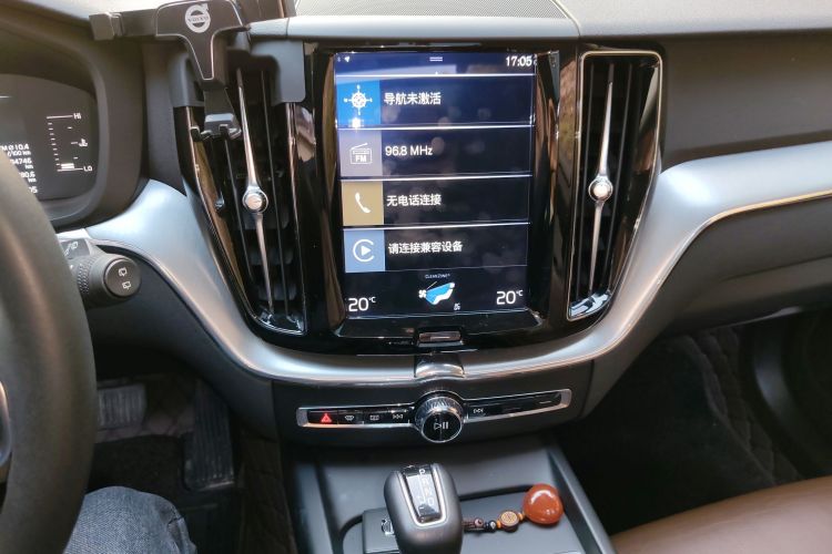 沃尔沃XC60 2020款 T5 四驱智逸豪华版中控内饰16