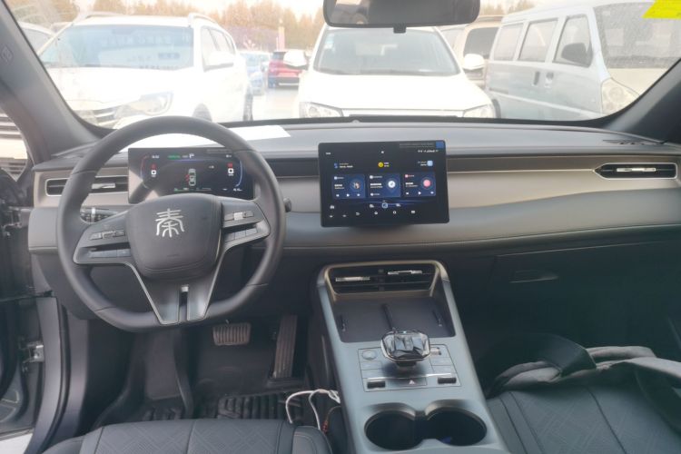 比亚迪 秦PLUS 2025款 DM-i 智驾版 55KM领先型中控内饰7002