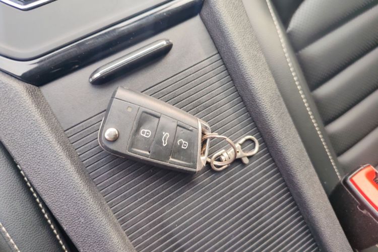 大众 凌渡 2021款 280TSI DSG舒适版中控内饰11