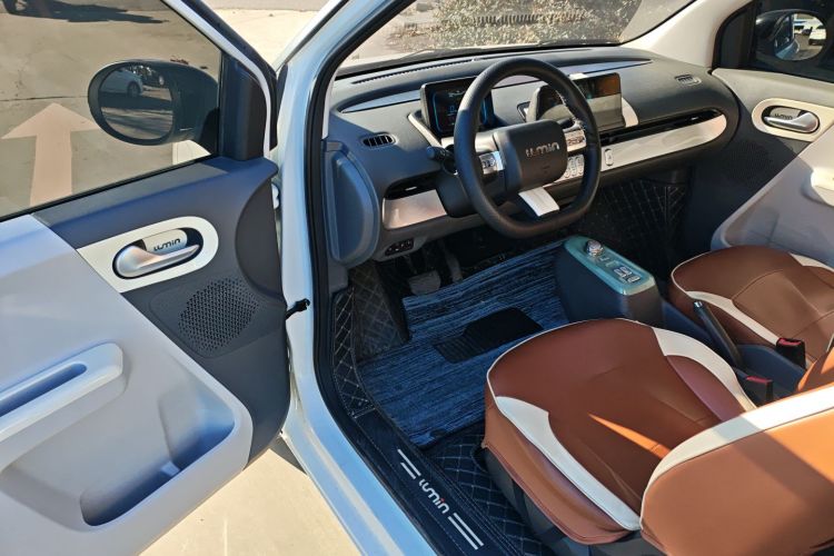 长安启源 长安Lumin 2023款 205km 香沁款中控内饰20