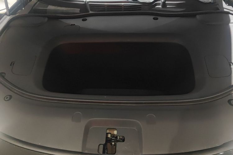 深蓝汽车 深蓝L07 2025款 530Ultra乾崑智驾ADS SE纯电版局部细节24