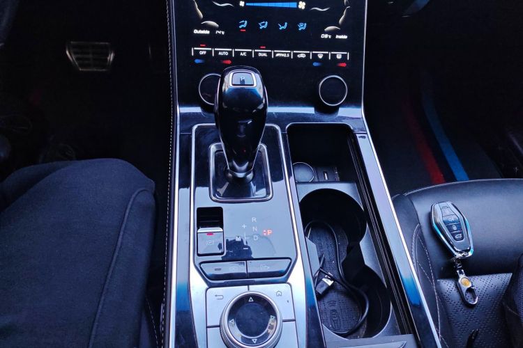 捷途X95 2020款 1.6T DCT探索Pro版 5座中控内饰18