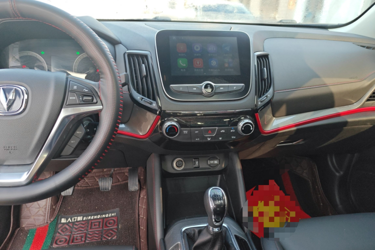 长安CS55 2017款 1.5T 手动炫色型中控内饰16